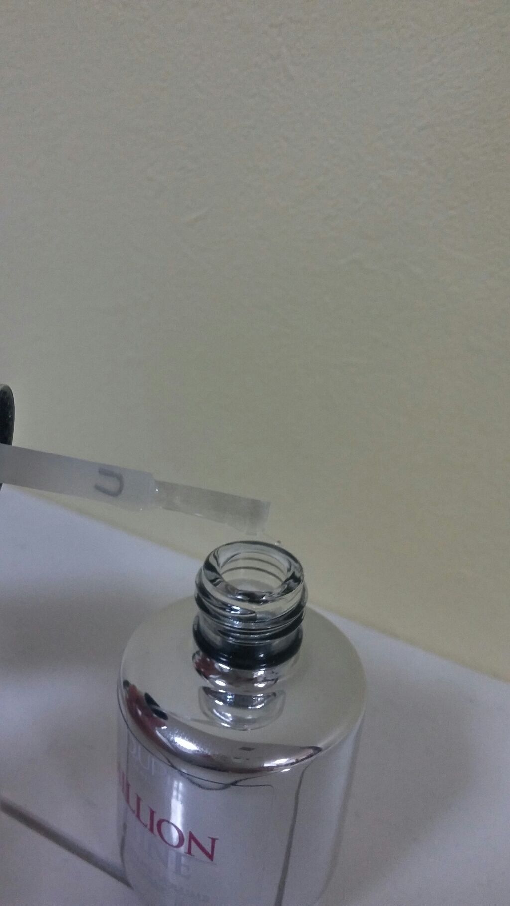 ミリオンシャイン トップコート/D-UP/ネイルトップコートを使ったクチコミ(2枚目)