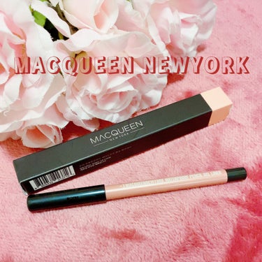 MACQUEEN NEWYORK ウォータープルーフペンシルライナーのクチコミ「MACQUEEN NEWYORK
ウォータープルーフペンシルライナー
10自然発光女神

涙袋.....」（1枚目）