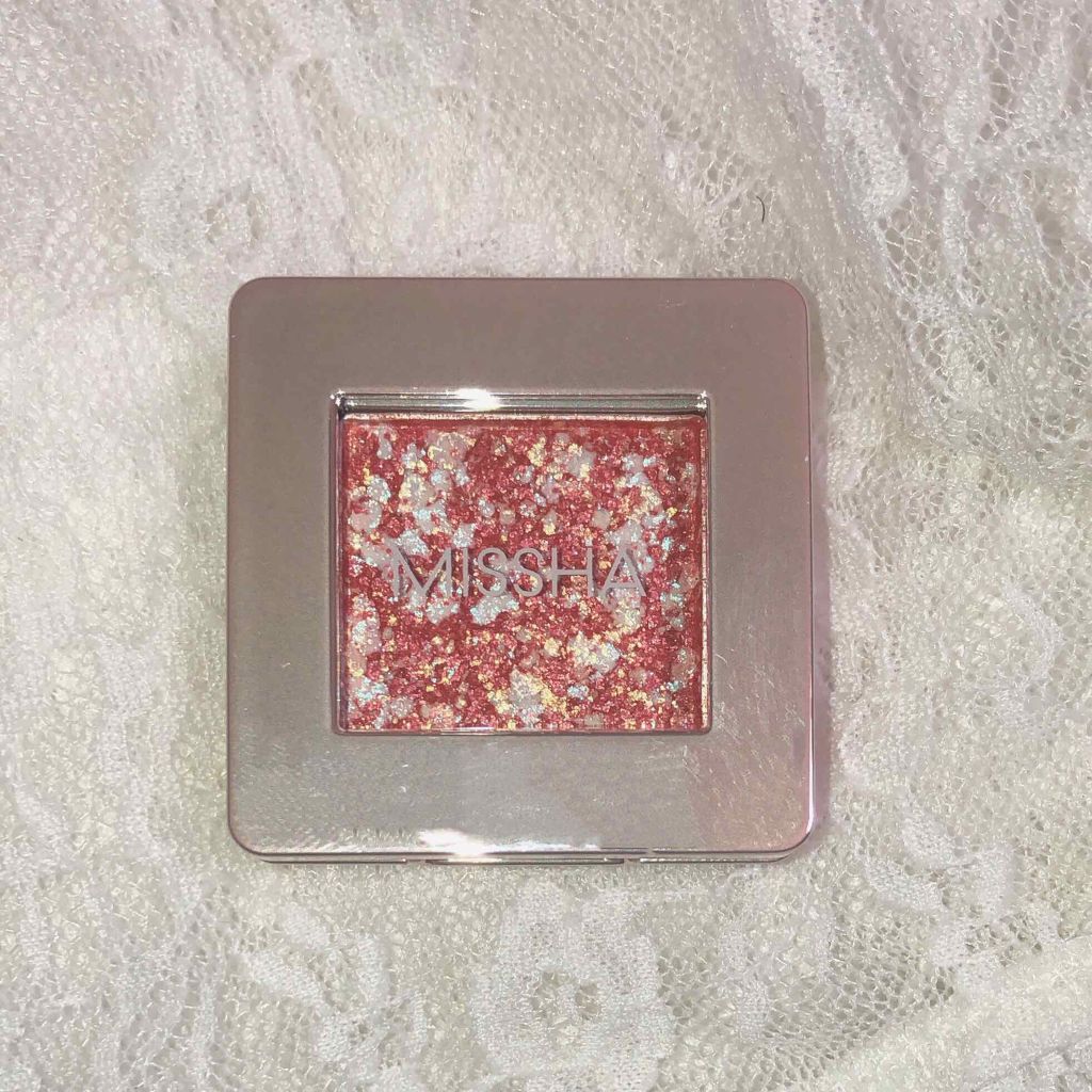 グリッタープリズム シャドウ/MISSHA/グリッターを使ったクチコミ(1枚目)