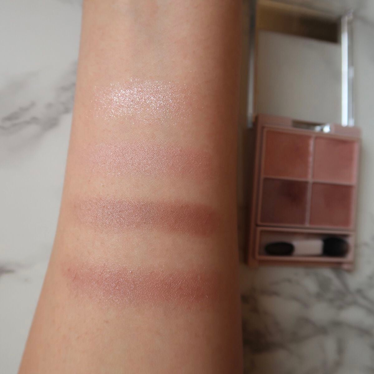 シルキースフレアイズ(マットタイプ)/キャンメイク/アイシャドウパレットを使ったクチコミ(3枚目)