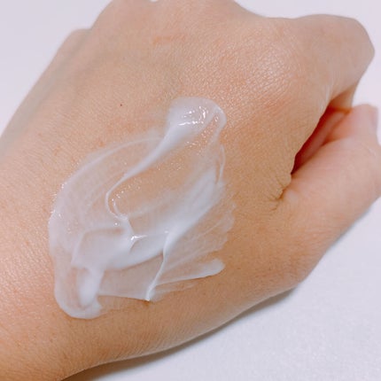 プレミアムボディクリーム at bath time/BARTH/ボディクリームを使ったクチコミ(4枚目)