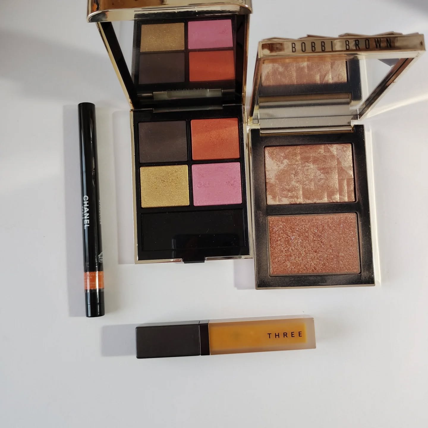 スティロ オンブル エ コントゥール 50 アタルデセル/CHANEL/スティックアイシャドウを使ったクチコミ（1枚目）