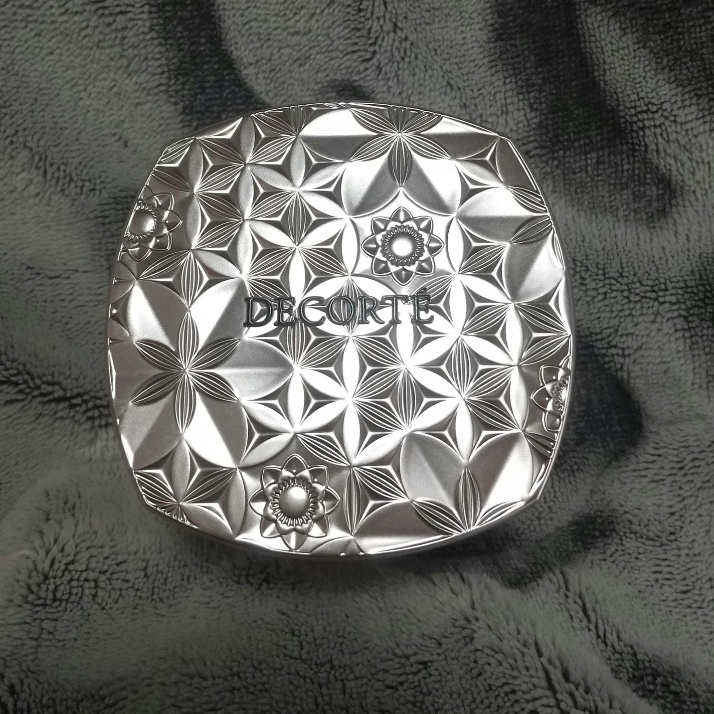 ルース パウダー/DECORTÉ/ルースパウダーを使ったクチコミ(3枚目)