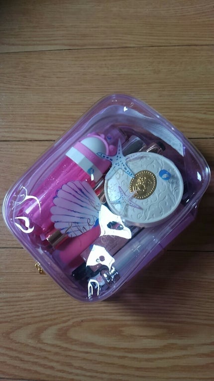 パウダー ファンデーション/レ・メルヴェイユーズ ラデュレ/パウダーファンデーションを使ったクチコミ(4枚目)