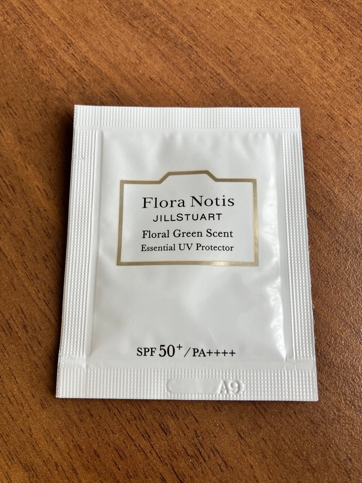 エッセンシャルUVプロテクター センシュアルジャスミン/Flora Notis JILL STUART/日焼け止めクリームを使ったクチコミ(1枚目)