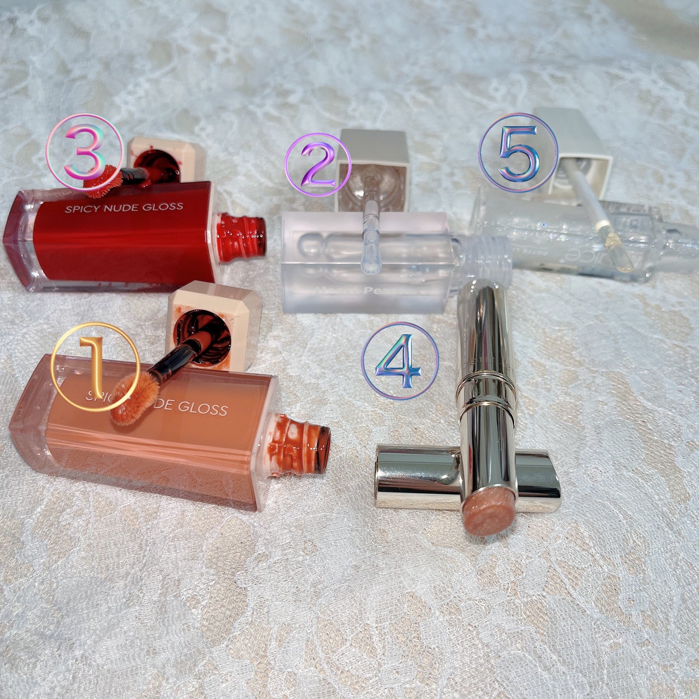 センシュアルスパイシーヌードグロス/HERA/リップグロスを使ったクチコミ(2枚目)