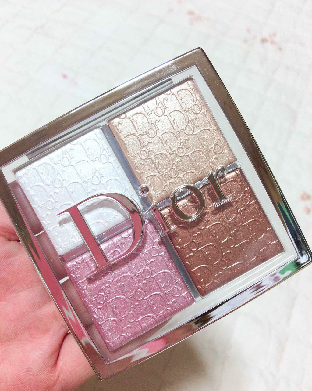 【旧】ディオール バックステージ フェイス グロウ パレット/Dior/ハイライトを使ったクチコミ（1枚目）