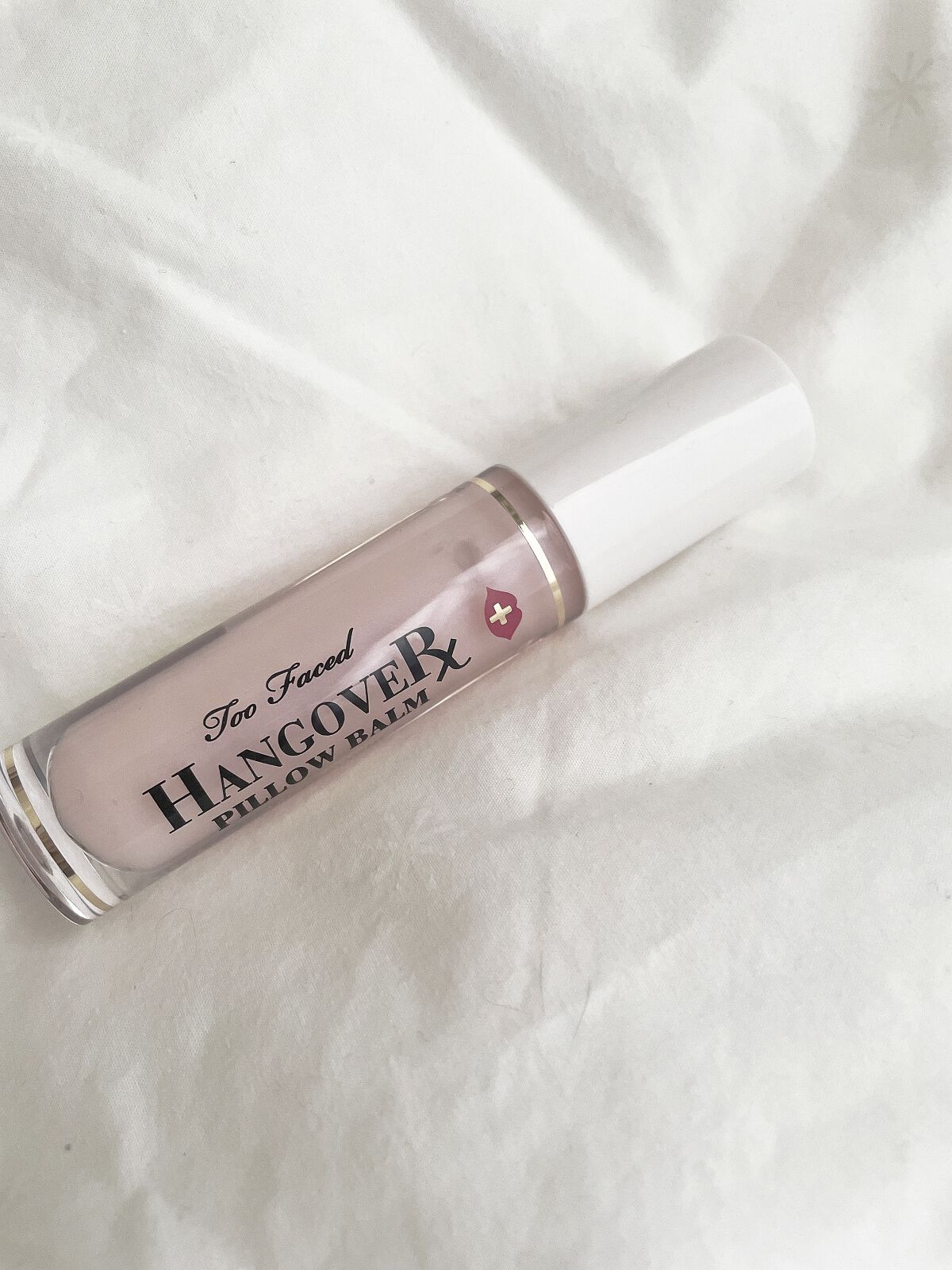 ～トゥー フェイスド ハングオーバー～ ピロー バーム リップ トリートメント/Too Faced/リップ美容液を使ったクチコミ（2枚目）