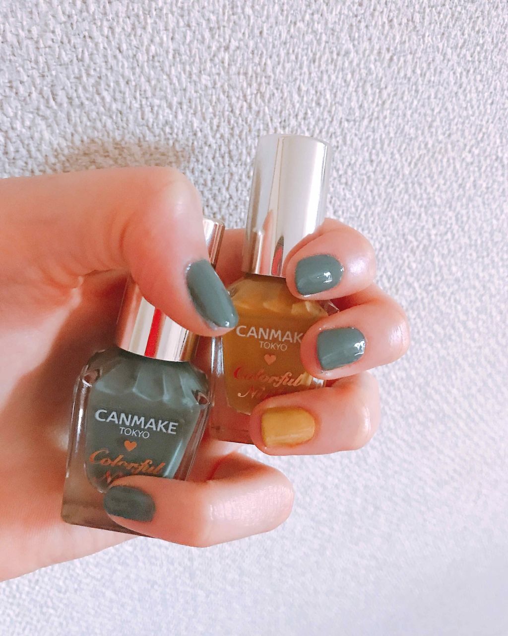 カラフルネイルズ/キャンメイク/マニキュアを使ったクチコミ（2枚目）