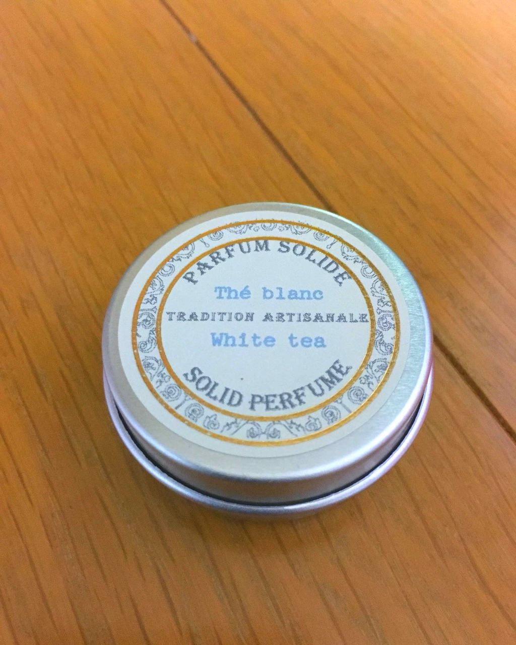 サンタールエボーテT 練り香水 ホワイトティー/サンタール・エ・ボーテ/練り香水を使ったクチコミ（1枚目）
