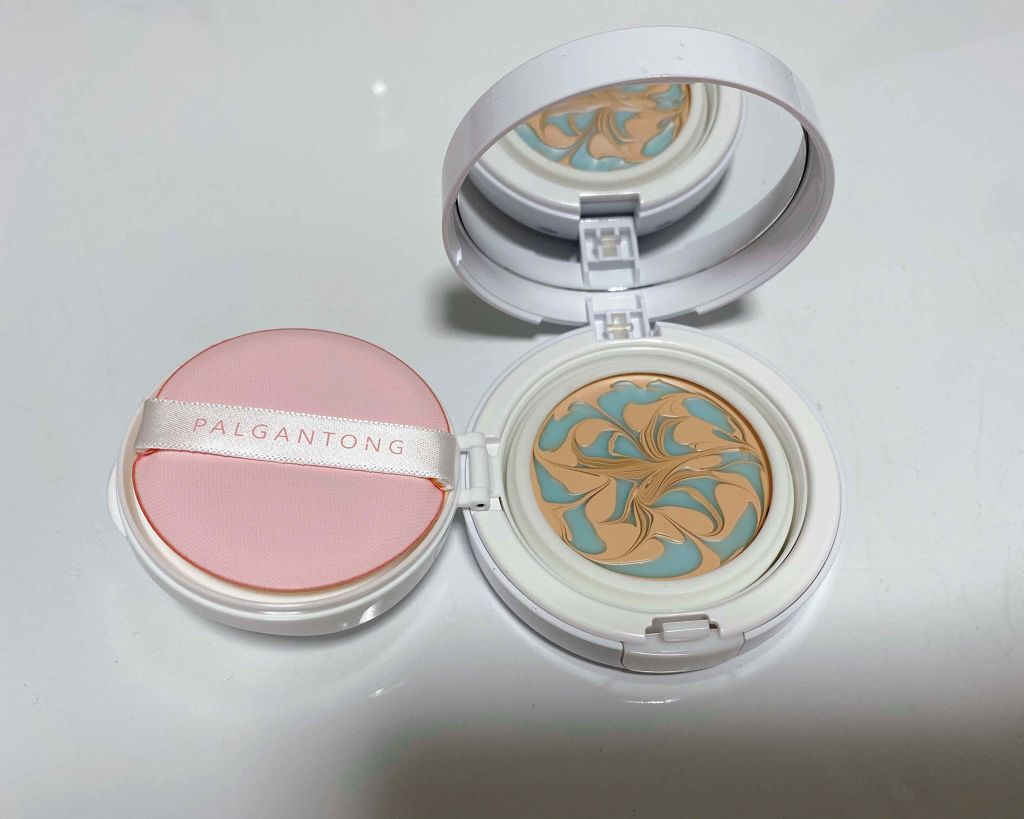 ゴールドコラーゲンエッセンスファンデーション/パルガントン/クリーム・エマルジョンファンデーションを使ったクチコミ(2枚目)