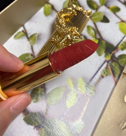 ZEESEA 景雲薄霧 古典デザインのクチコミ「正宮御品xZEESEAファミリーブランド 
景雲薄霧 リップスティック 
天権- 豆紅
龍.....」(2枚目)