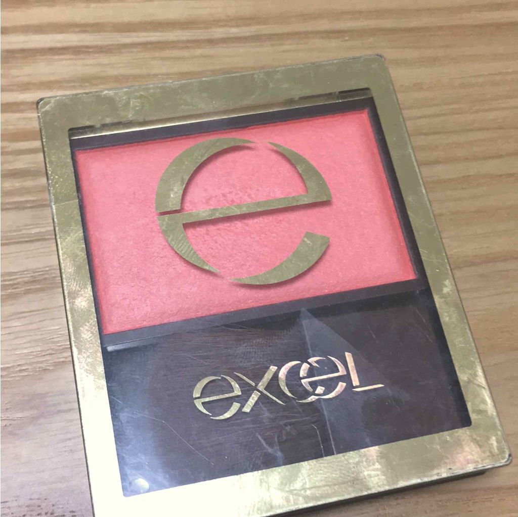 スキニーリッチチーク/excel/パウダーチークを使ったクチコミ(1枚目)