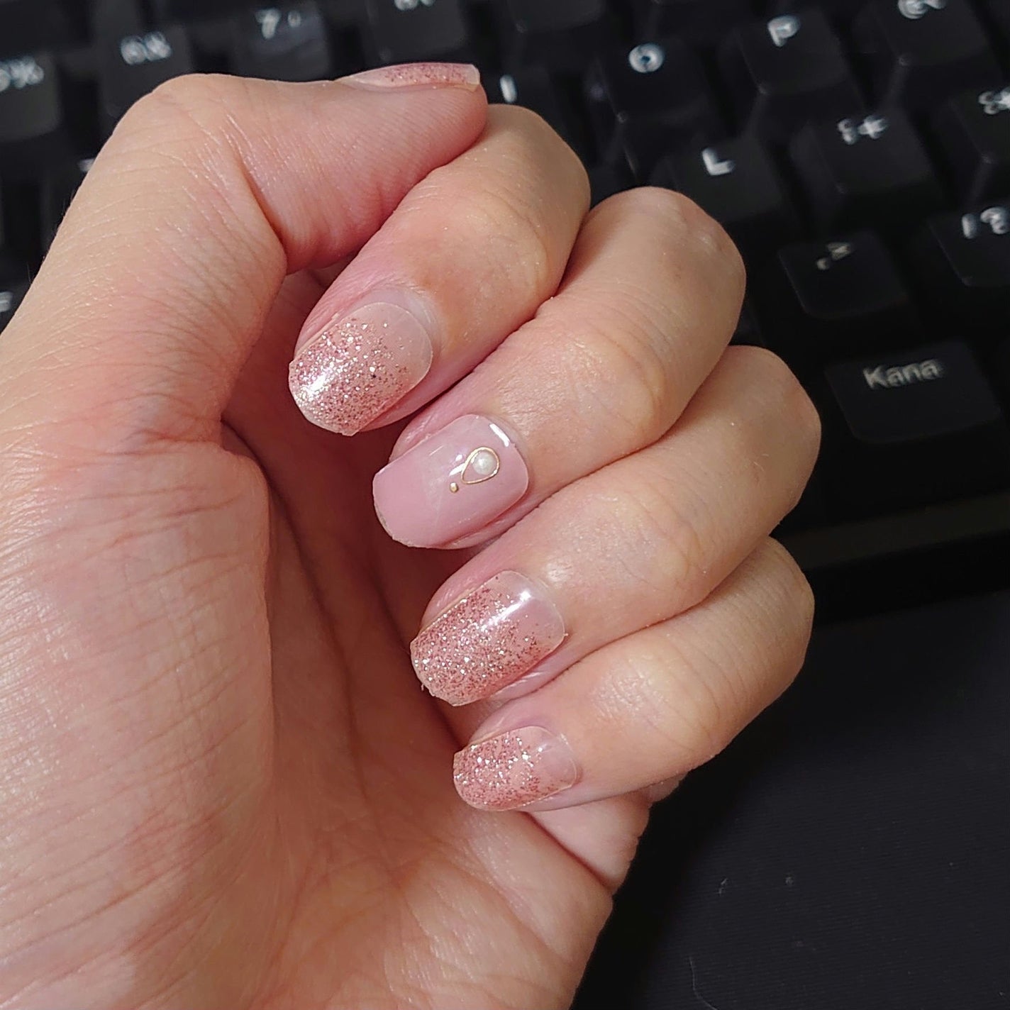 ダッシングディバグロスジェルネイルストリップ/DASHINGDIVA MAGICPRESS/ネイルシールを使ったクチコミ(2枚目)