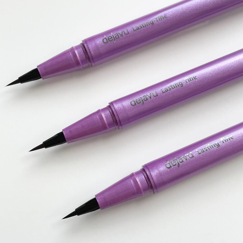 「密着アイライナー」ショート筆リキッド/デジャヴュ/リキッドアイライナーを使ったクチコミ(1枚目)