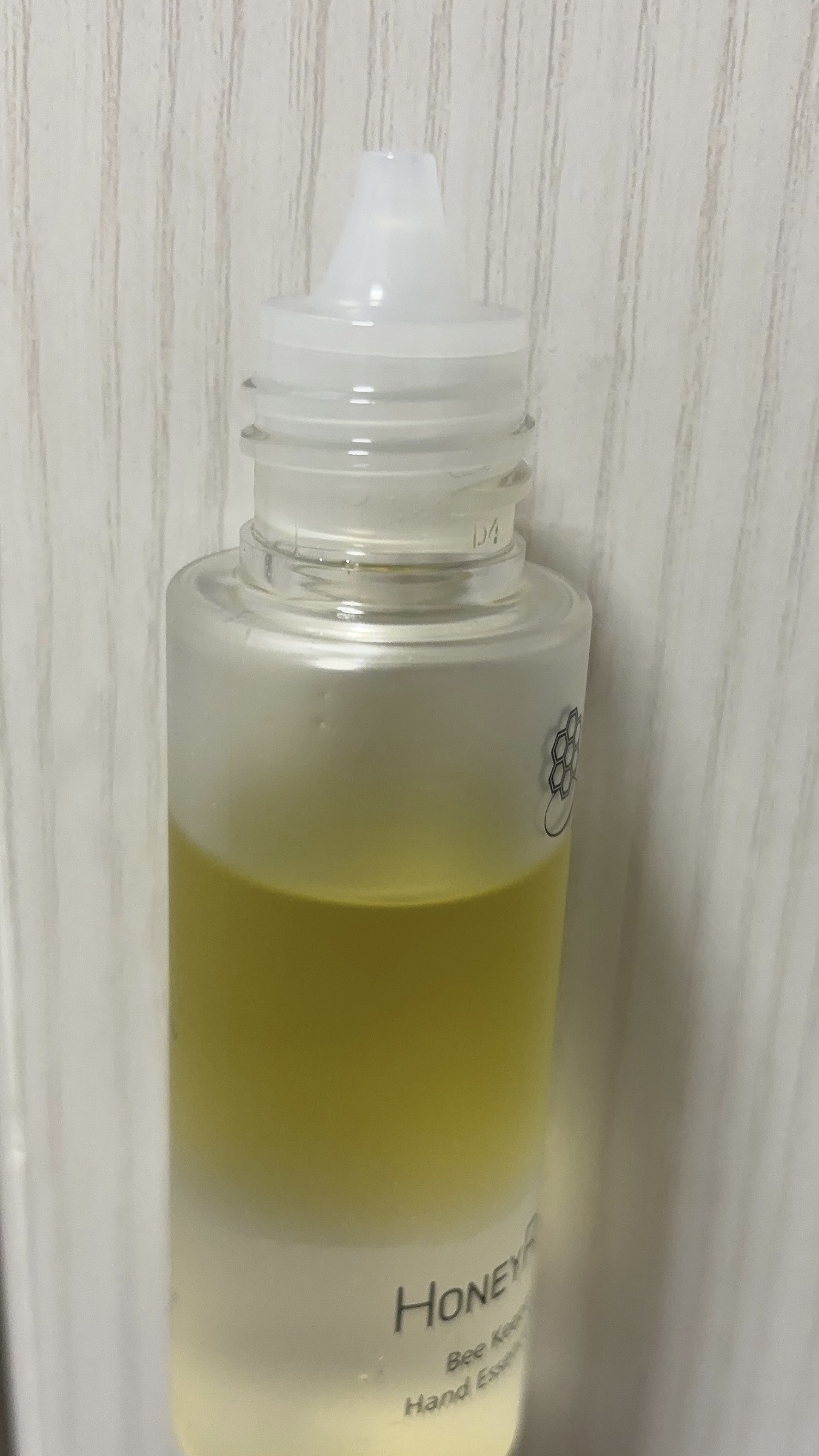 ビーキーパー ハンドエッセンスオイル/ROAlív/ハンドクリームを使ったクチコミ（3枚目）