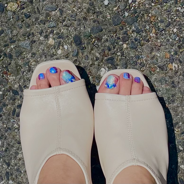 ネイルホリック RO660/ネイルホリック/マニキュアを使ったクチコミ（2枚目）