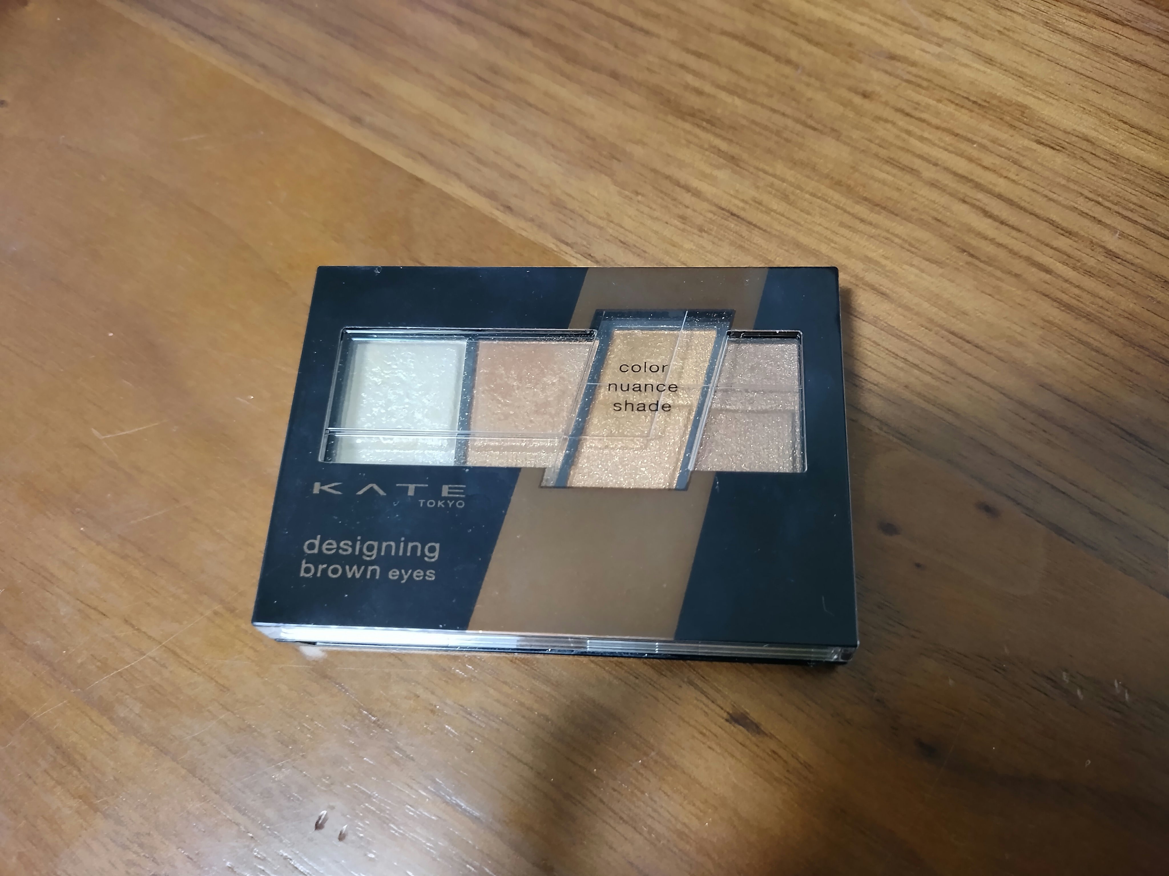 デザイニングブラウンアイズ/KATE/アイシャドウパレットを使ったクチコミ（2枚目）