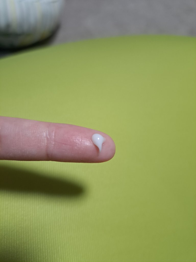 リンクルアイクリーム N/なめらか本舗/アイケア・アイクリームを使ったクチコミ（3枚目）