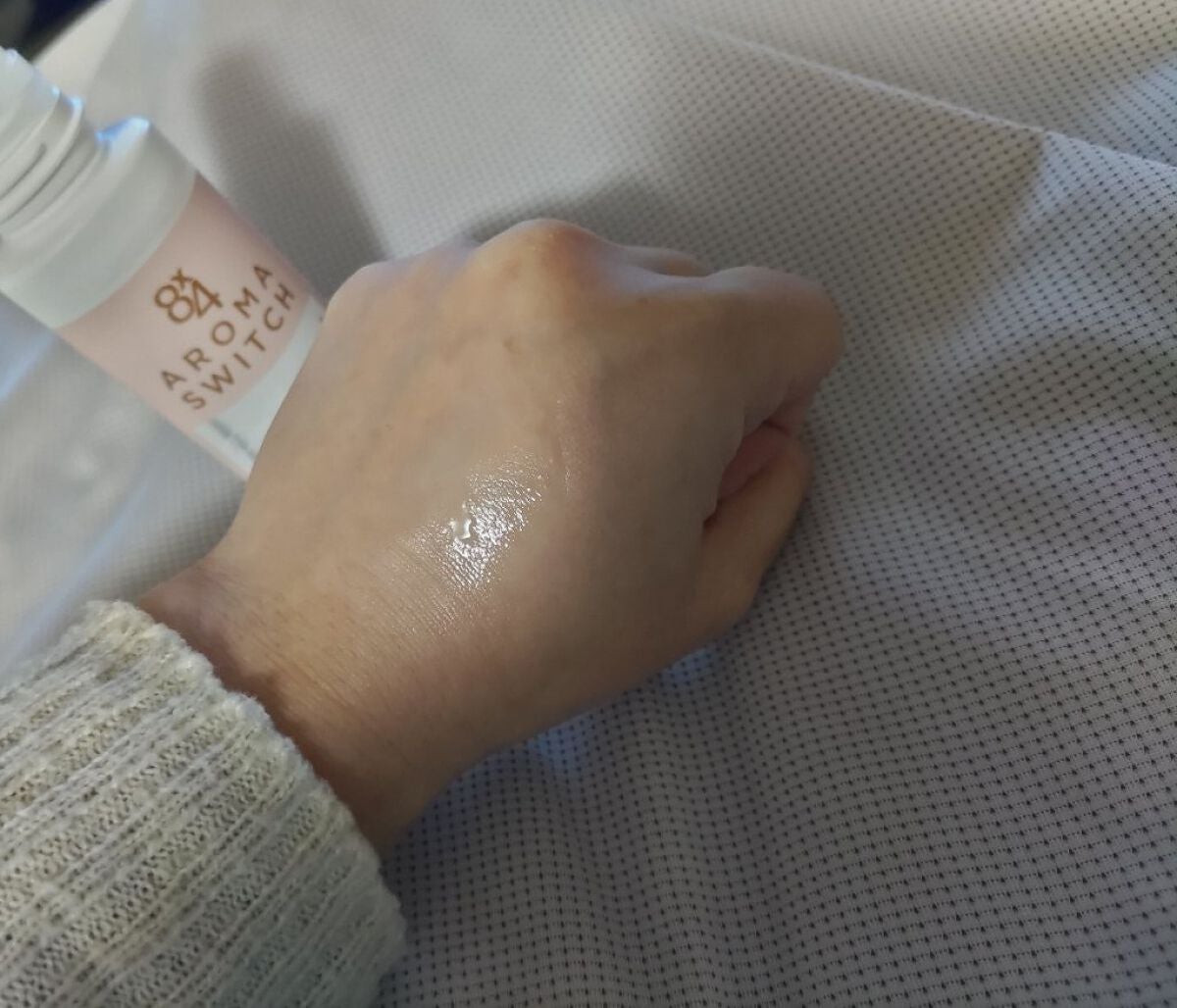 8x4 アロマスイッチ ロールオン パリスブーケの香り/8x4/デオドラント・制汗剤を使ったクチコミ(5枚目)