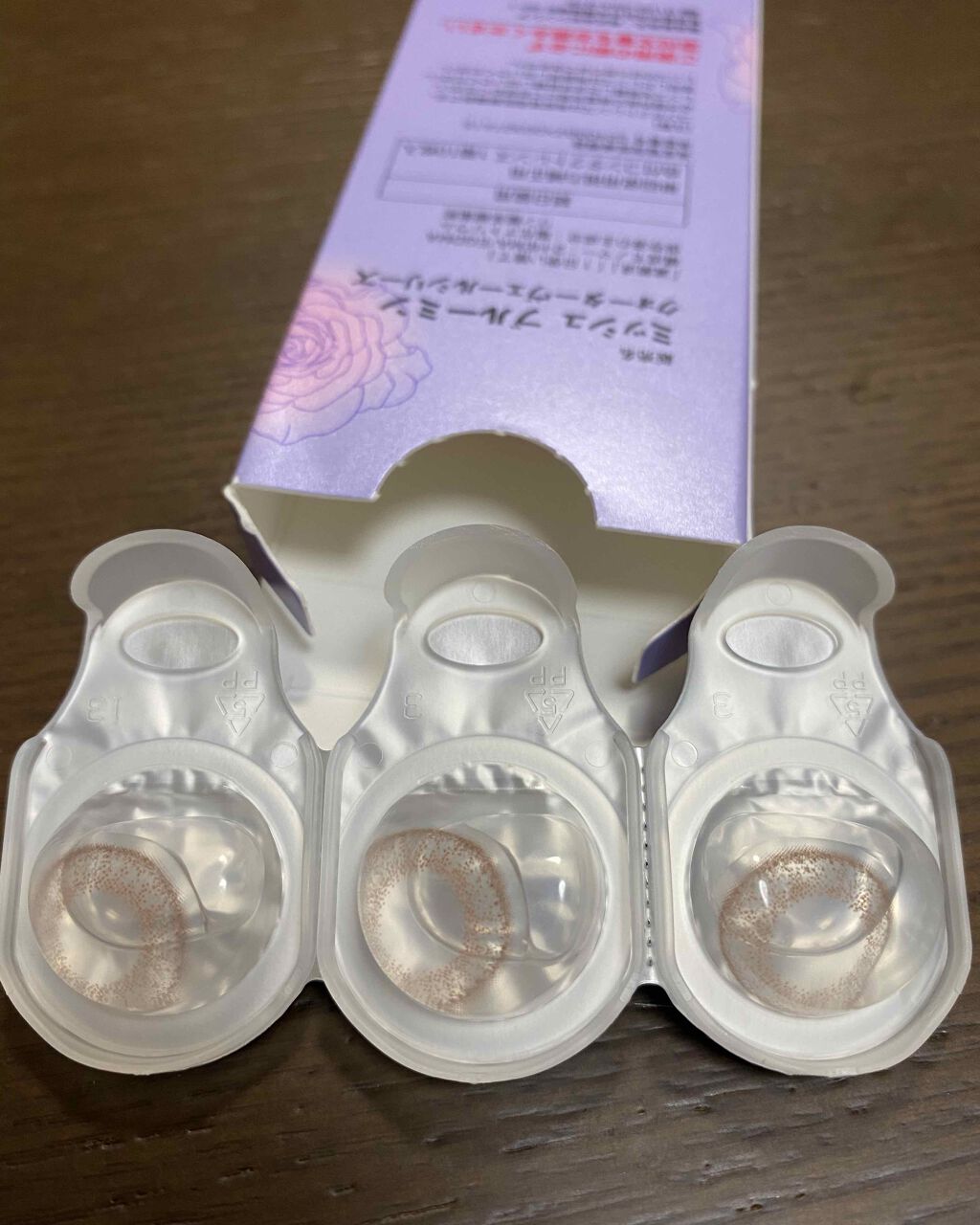 ミッシュ ブルーミン ワンデー (クォーターヴェール シリーズ/イノセント シリーズ)/ミッシュブルーミン/ワンデー(1DAY)カラコンを使ったクチコミ(2枚目)