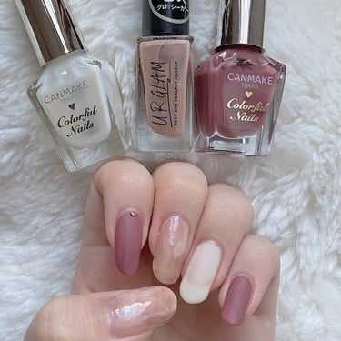 UR GLAM　COLOR NAIL SELECTION BE3＜グロッシーカラー＞/U R GLAM/マニキュアを使ったクチコミ（2枚目）