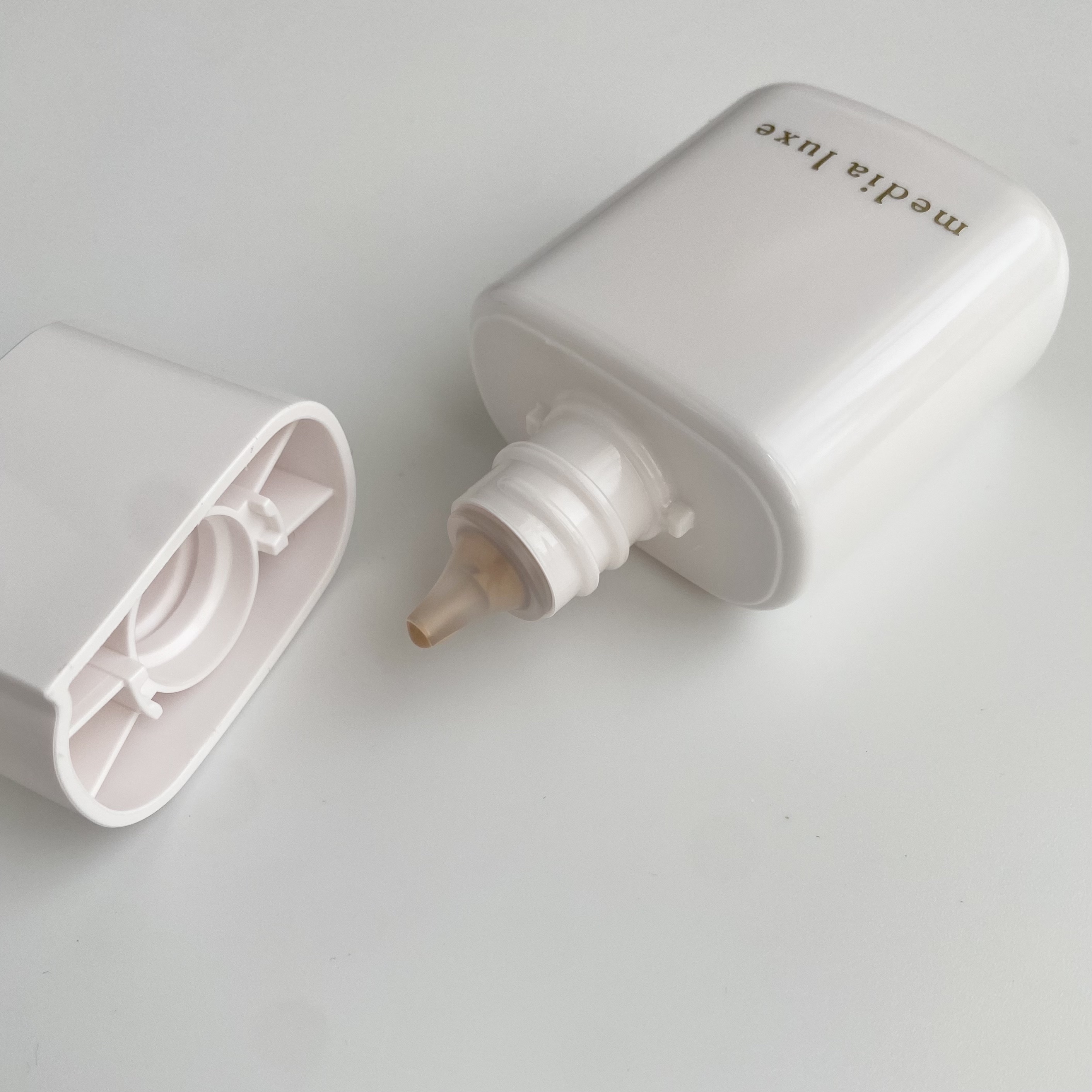 リキッドファンデーション/media luxe/リキッドファンデーションを使ったクチコミ（3枚目）