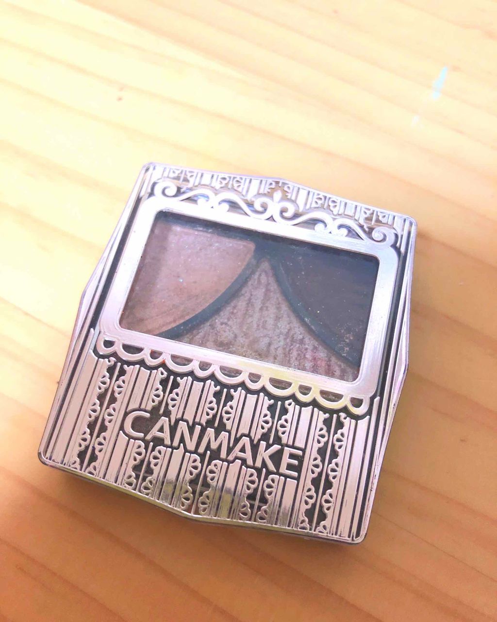 ジューシーピュアアイズ/キャンメイク/アイシャドウパレットを使ったクチコミ(1枚目)