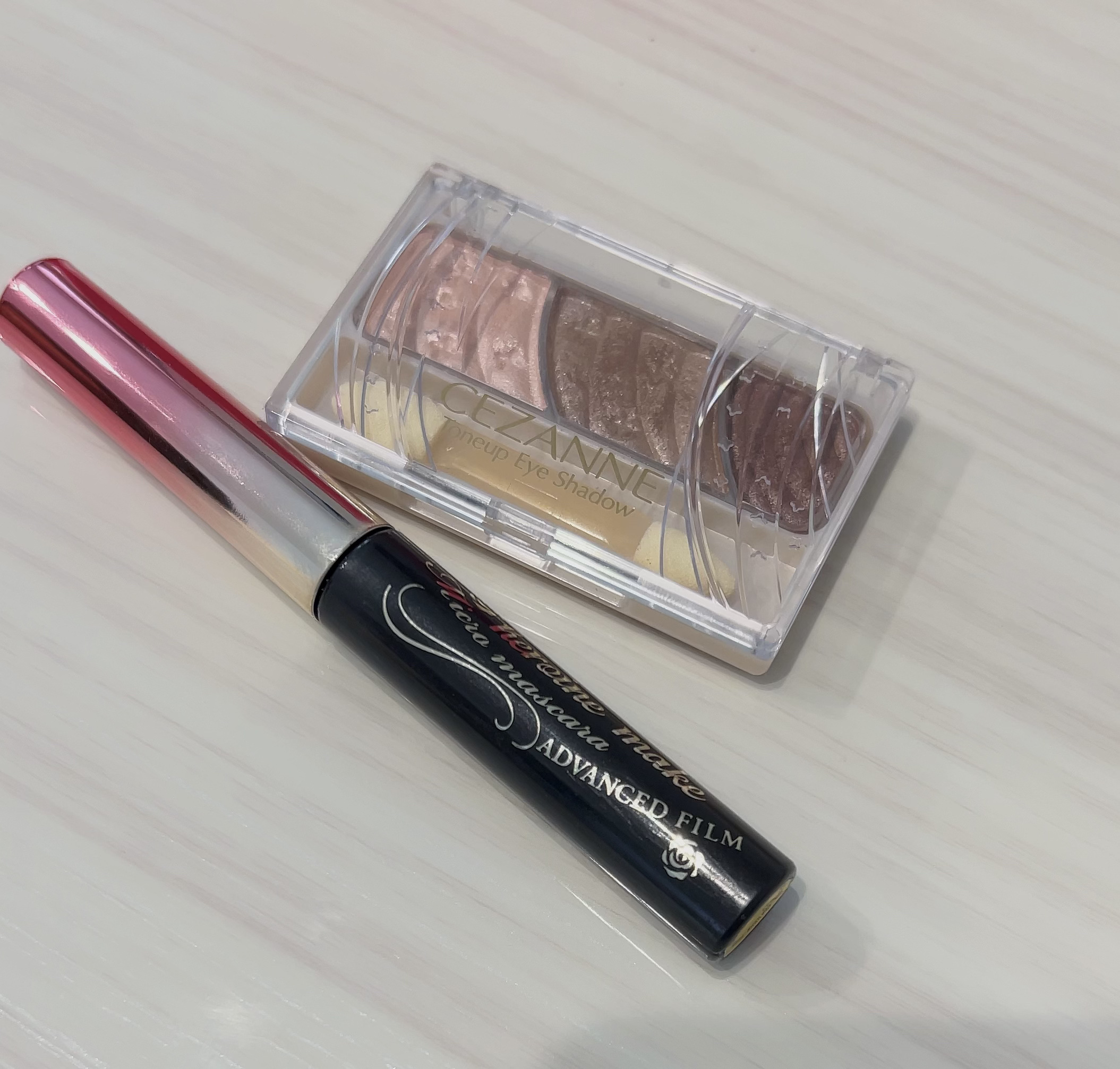 トーンアップアイシャドウ/CEZANNE/アイシャドウパレットを使ったクチコミ（2枚目）