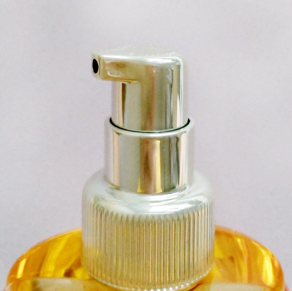 ウォーターコンク リペアヘアオイル/ululis/ヘアオイルを使ったクチコミ(4枚目)