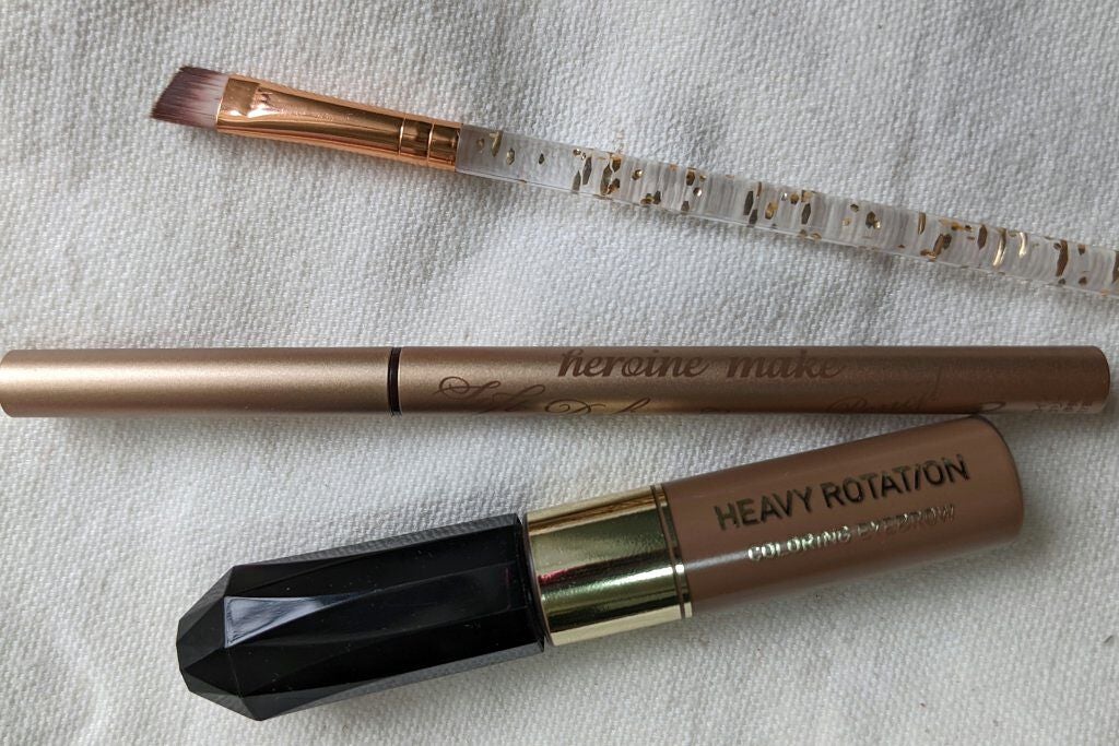 カラーリングアイブロウ/ヘビーローテーション/眉マスカラを使ったクチコミ(1枚目)