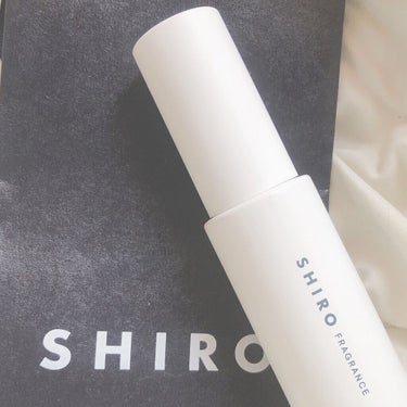 こんにちは🌟

今日はついに念願の香水を買っちゃいました〜〜

SHIRO  サボン🫧

本当は店舗で買いたかったけど地元にないんでオンラインで購入💸

早速匂いを嗅いでみたらめちゃめちゃいい匂いでこれ