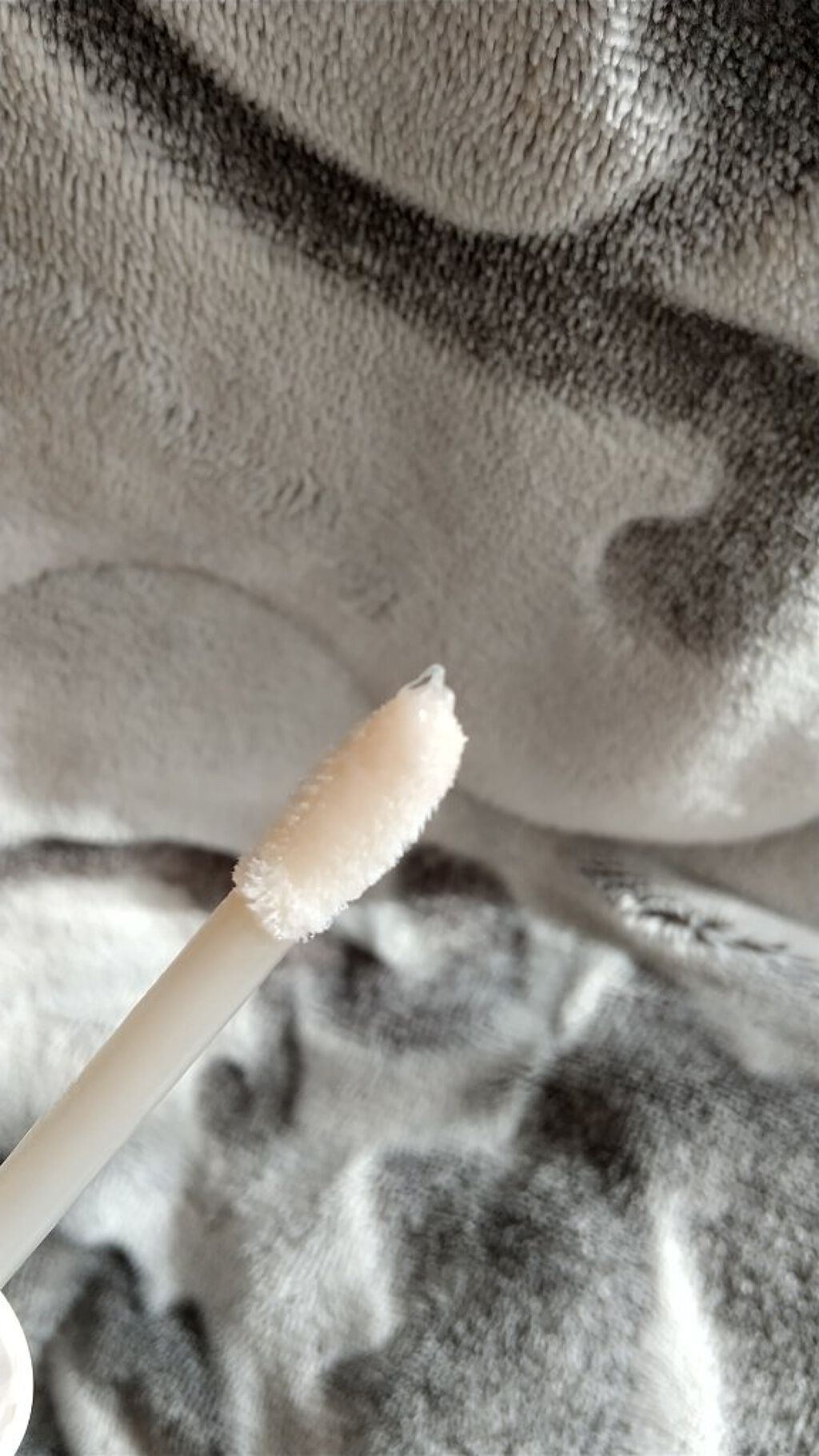 ～トゥー フェイスド ハングオーバー～ ピロー バーム リップ トリートメント/Too Faced/リップ美容液を使ったクチコミ（3枚目）