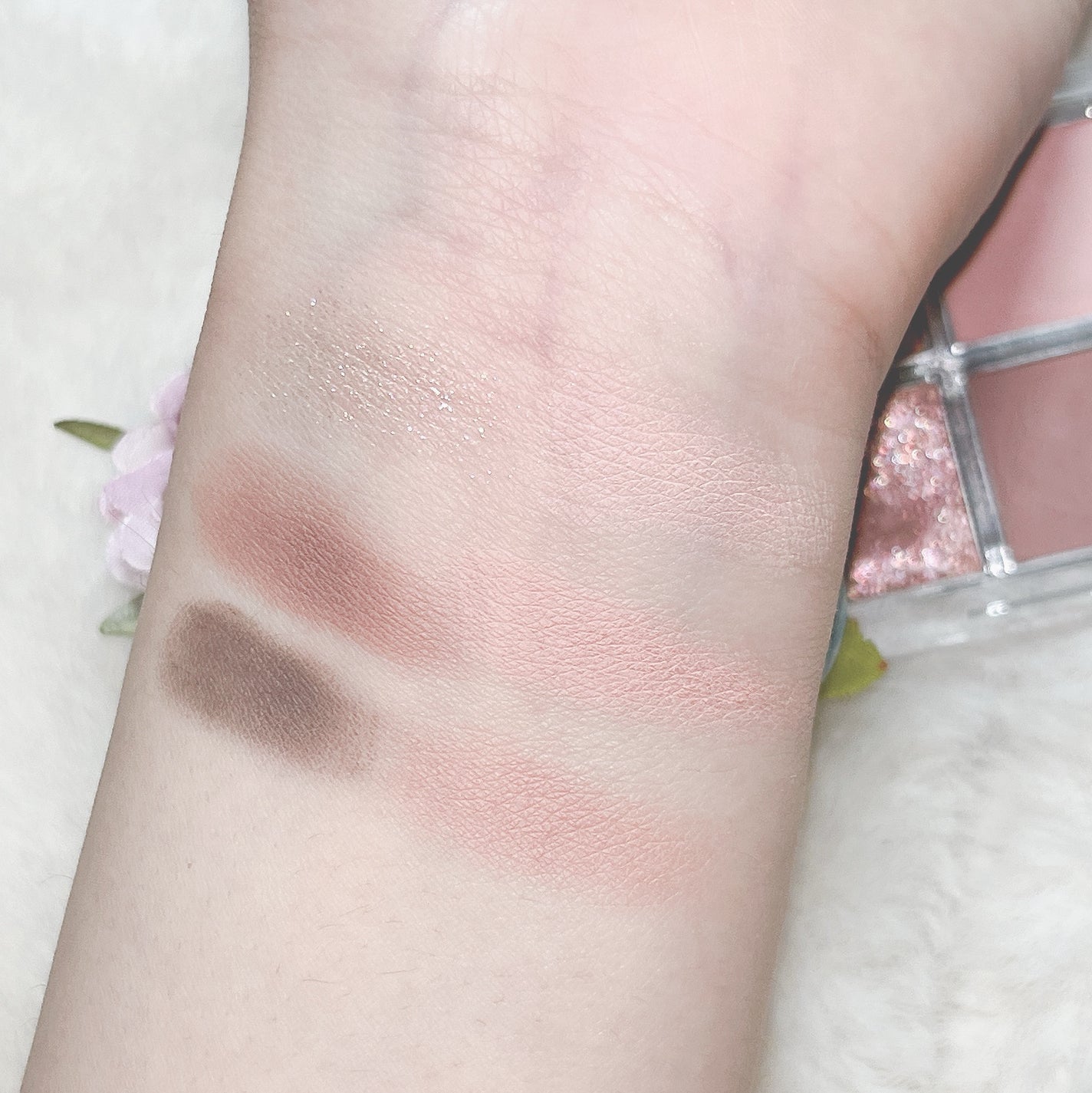 レディートゥーウェアアイパレット/BBIA/アイシャドウパレットを使ったクチコミ(3枚目)