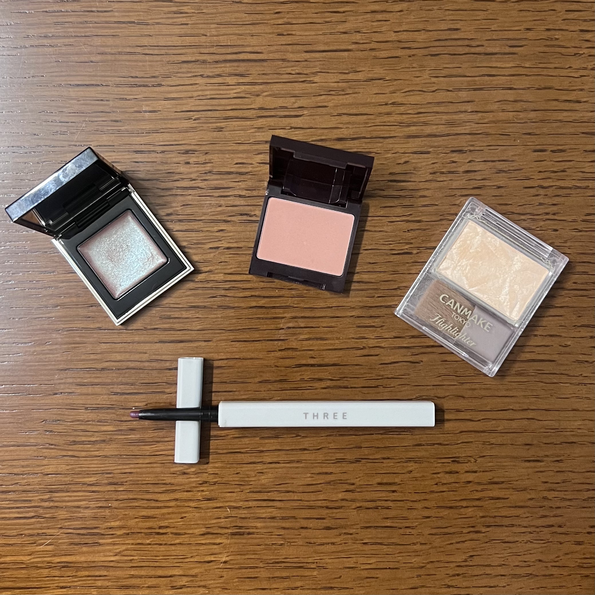 トーン タッチ アイズ/SUQQU/単色アイシャドウを使ったクチコミ（1枚目）