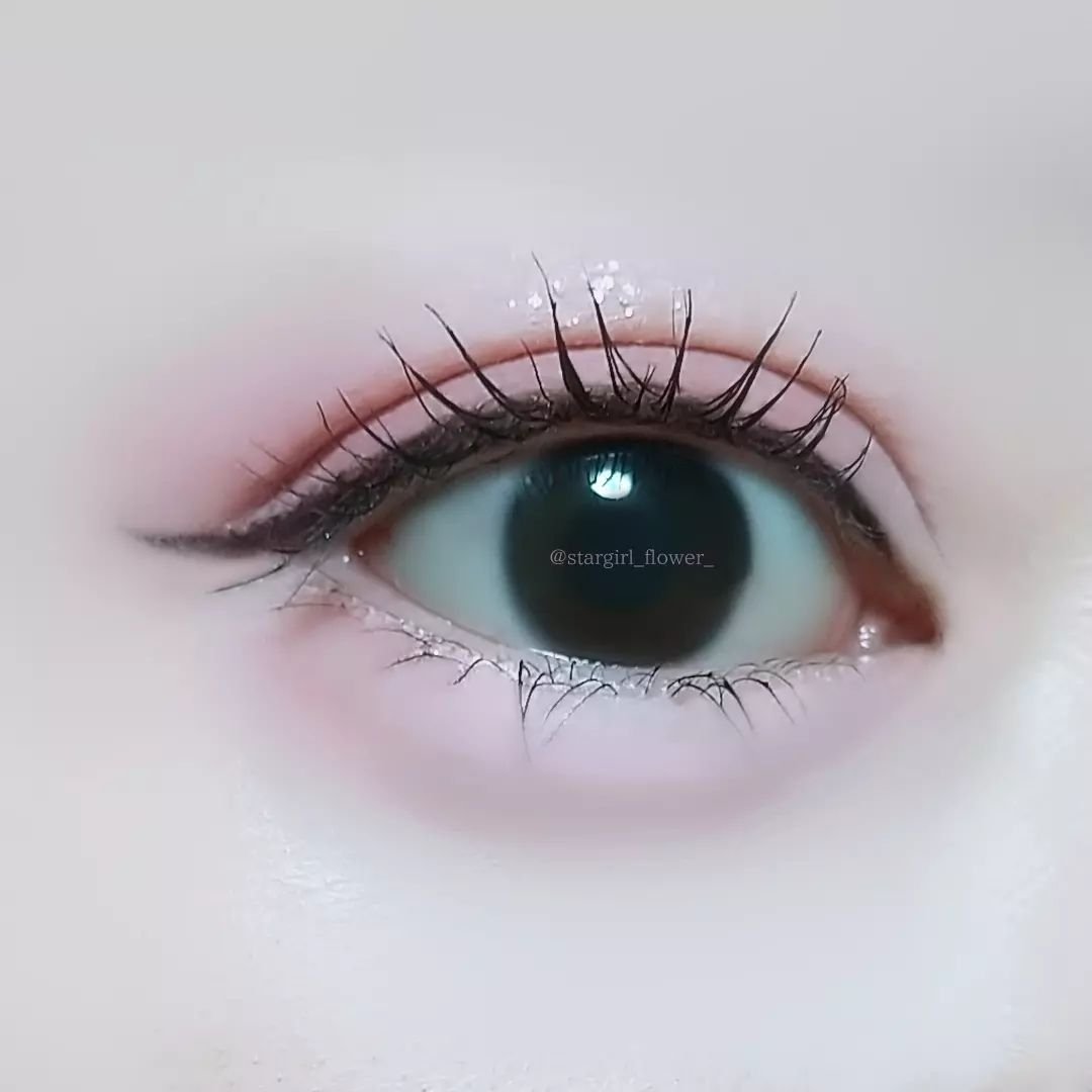 オール テイク ムード パレット(24AD)/PERIPERA/アイシャドウパレットを使ったクチコミ（3枚目）