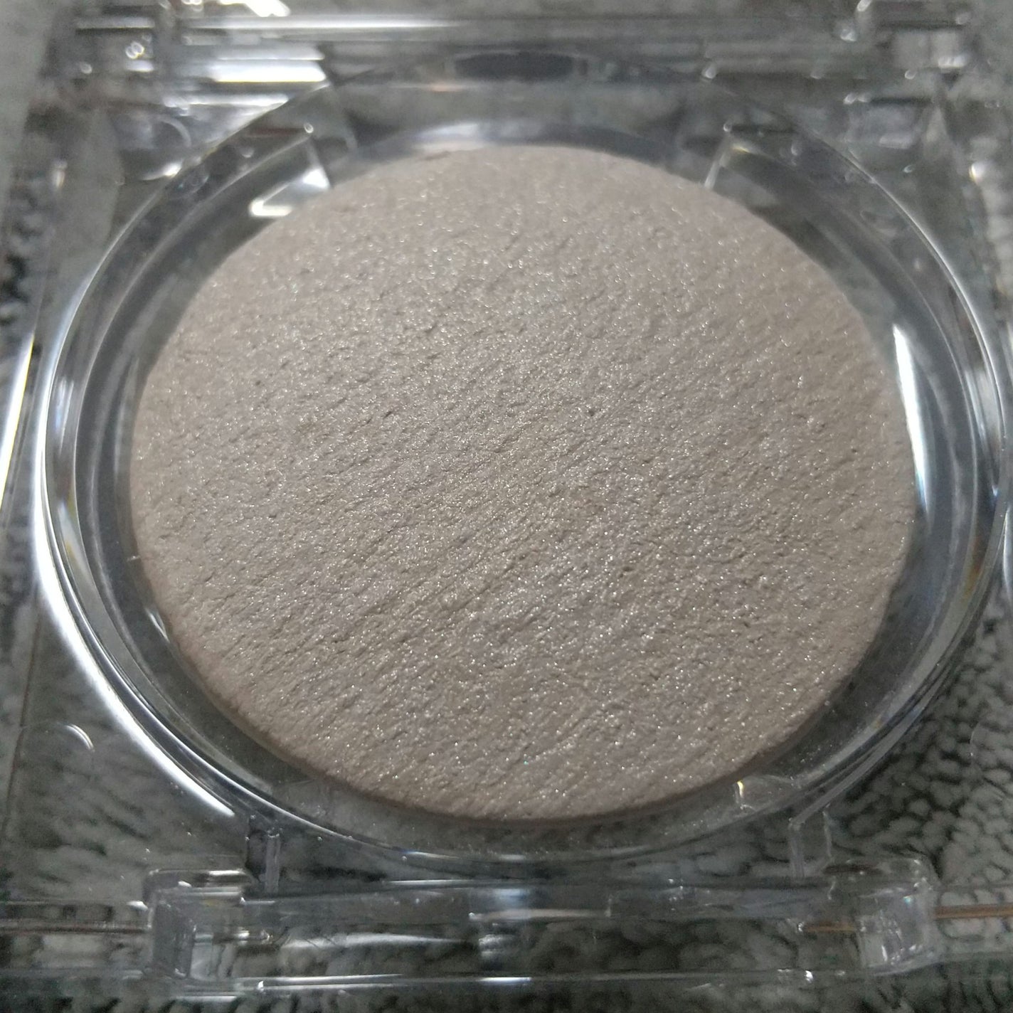 ムーングロウハイライター/キャンメイク/ハイライトを使ったクチコミ(5枚目)