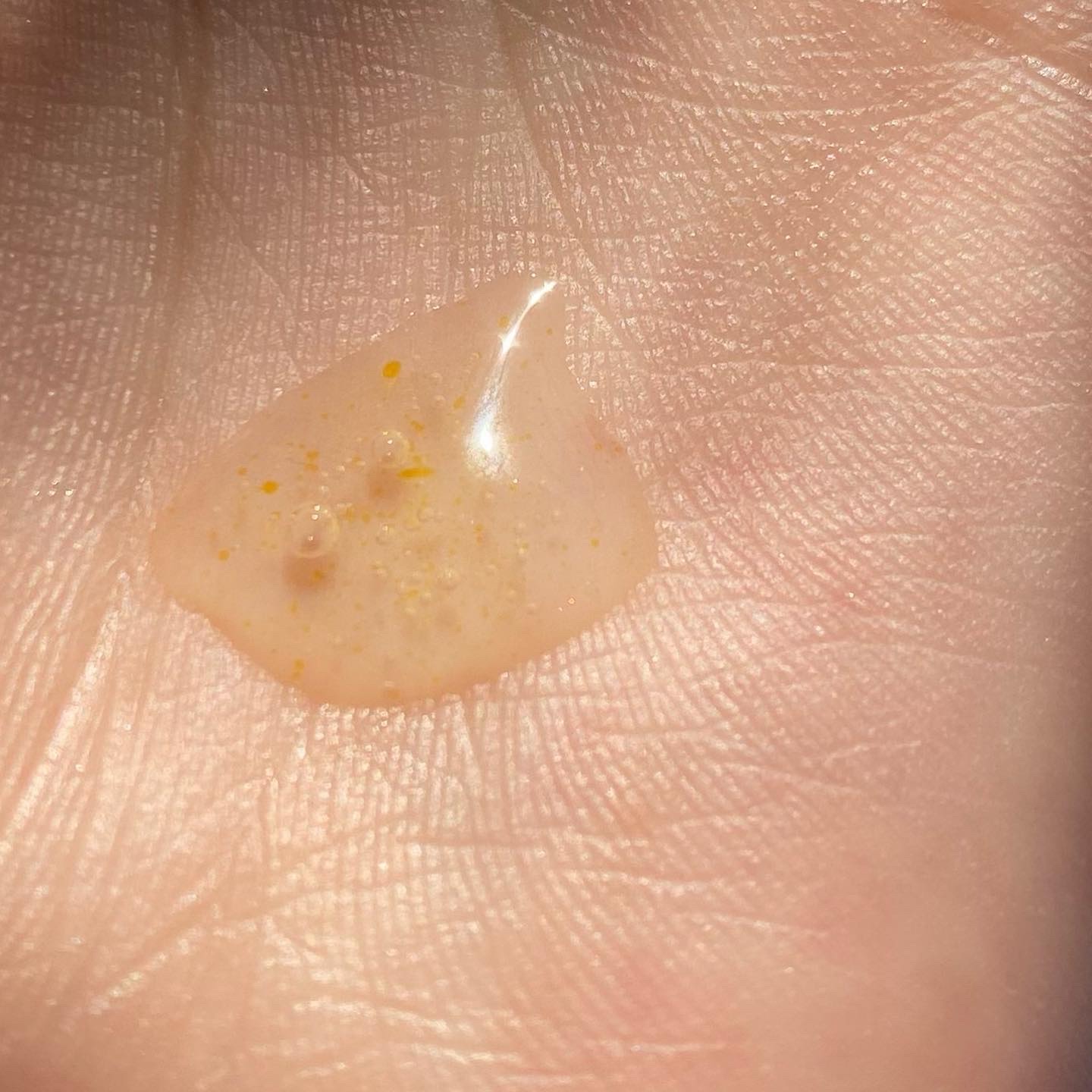 ビタC　グリーンティーエンザイム　ブライト　セラム/innisfree/美容液を使ったクチコミ（3枚目）