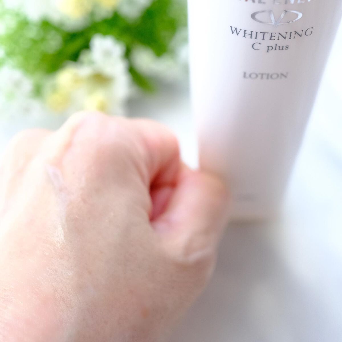 バイタルエナジー ホワイトニングローションCプラス/メイコー化粧品/化粧水を使ったクチコミ(4枚目)