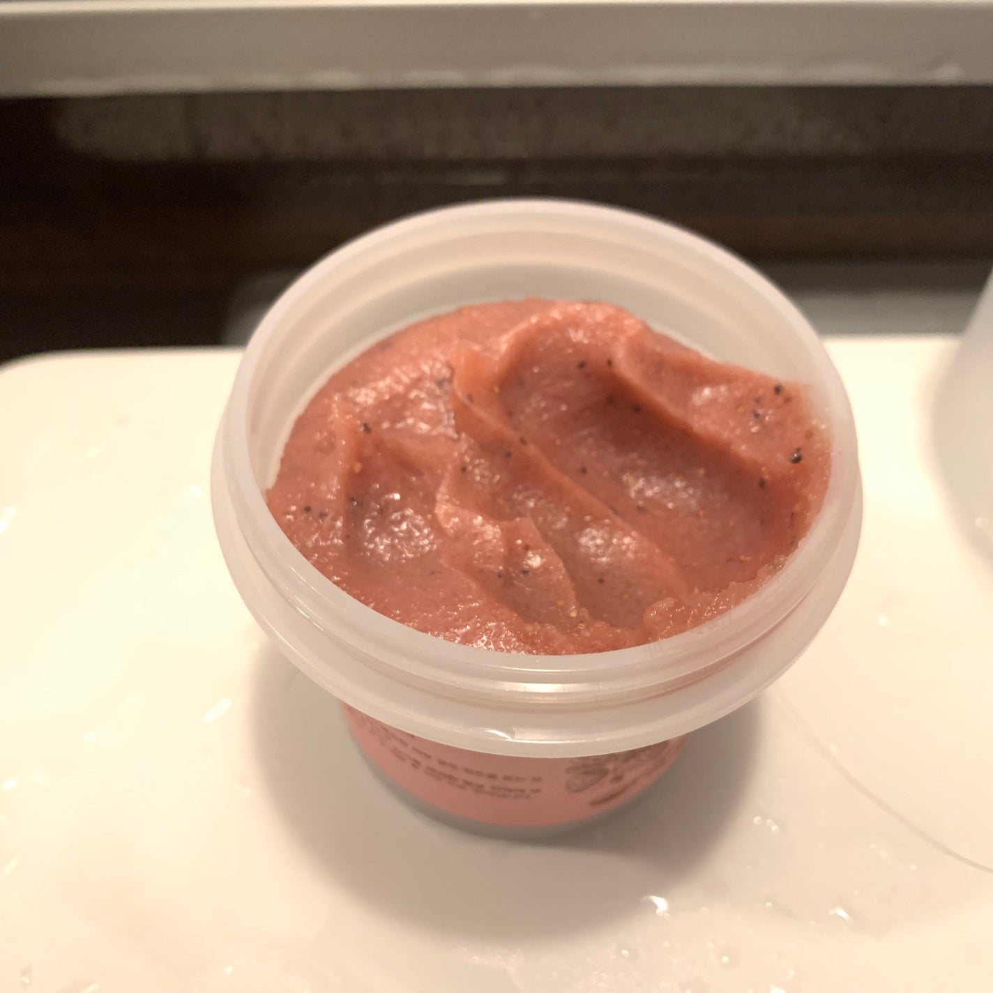 ストロベリーシュガー フードマスク/SKINFOOD/洗い流すパック・マスクを使ったクチコミ(2枚目)