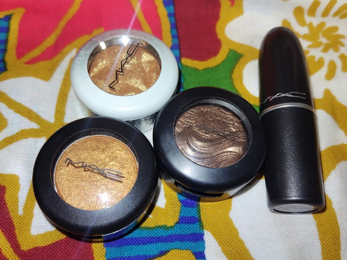 スモール アイシャドウ/M・A・C/単色アイシャドウを使ったクチコミ(1枚目)