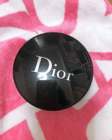 【旧】ディオールスキン フォーエヴァー クッション/Dior/クッションファンデーションを使ったクチコミ（1枚目）