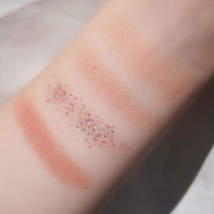 エアリー トゥインクル アイパレット 2021 Green Holidays Edition/innisfree/アイシャドウパレットを使ったクチコミ(4枚目)