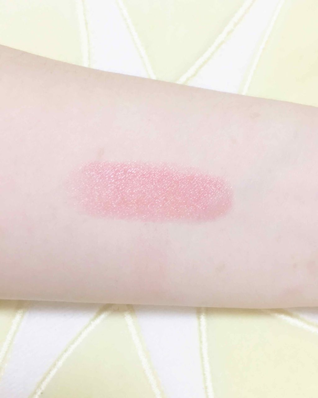 ラスティンググロスリップ/CEZANNE/口紅を使ったクチコミ（3枚目）