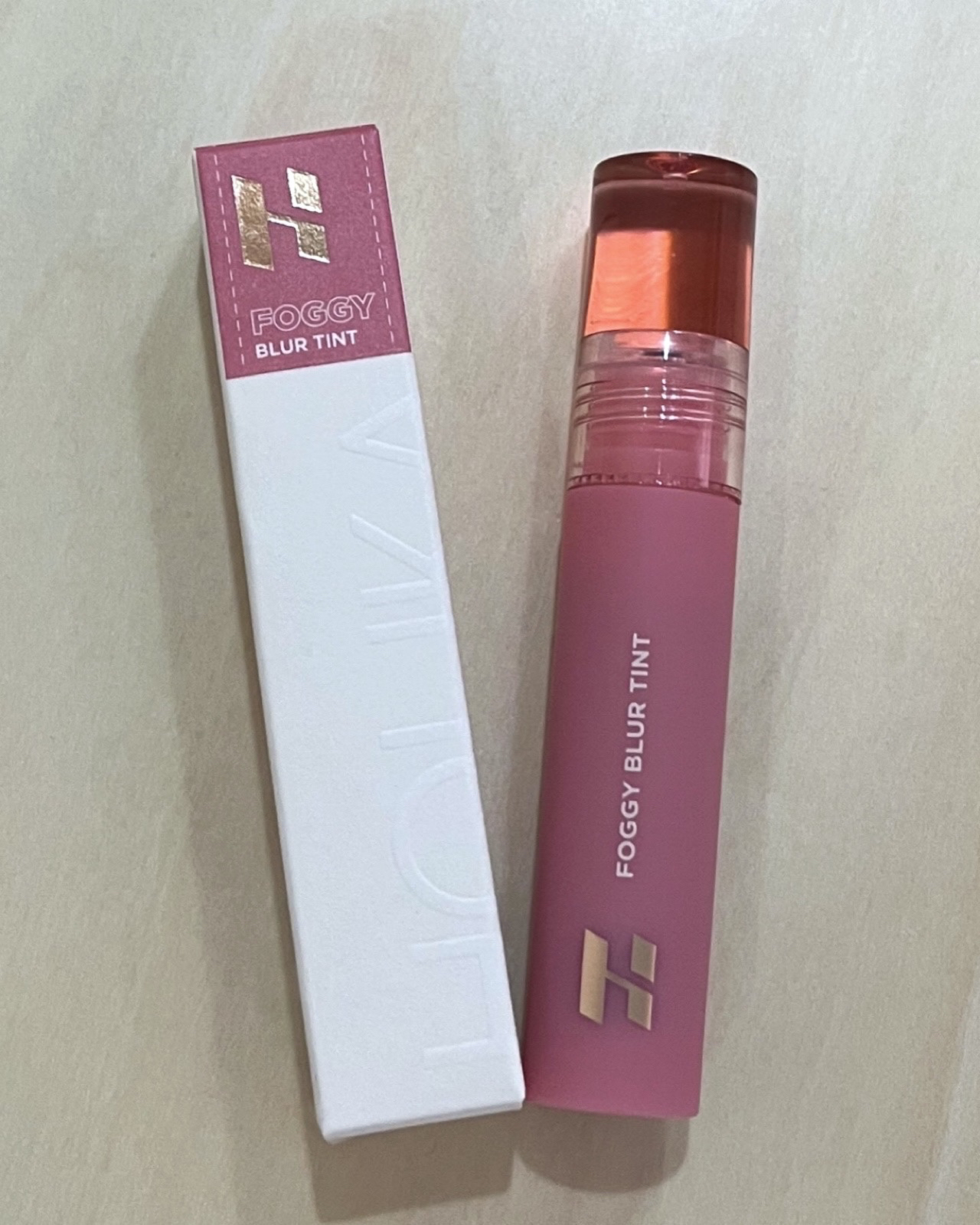 フォギーブラーティント/HOLIKA HOLIKA/リップティントを使ったクチコミ（2枚目）