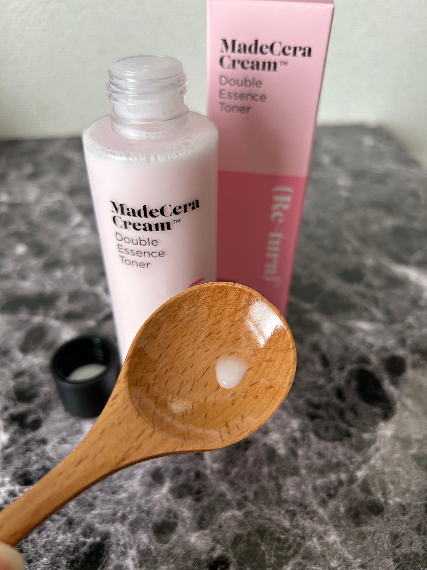 マデセラダブルエッセンストナー/SKINRx LAB/化粧水を使ったクチコミ(3枚目)