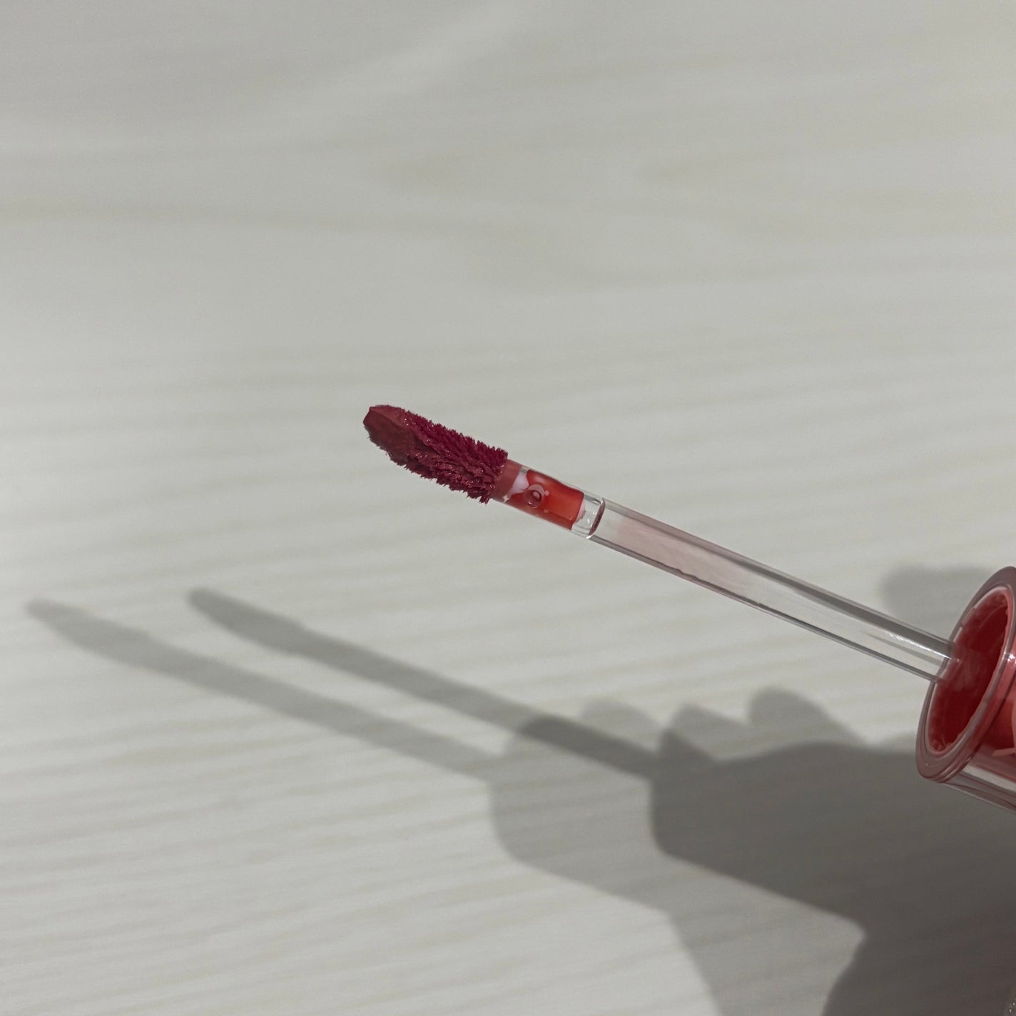 ジューシーラスティングティント/rom&nd/リップティントを使ったクチコミ(2枚目)