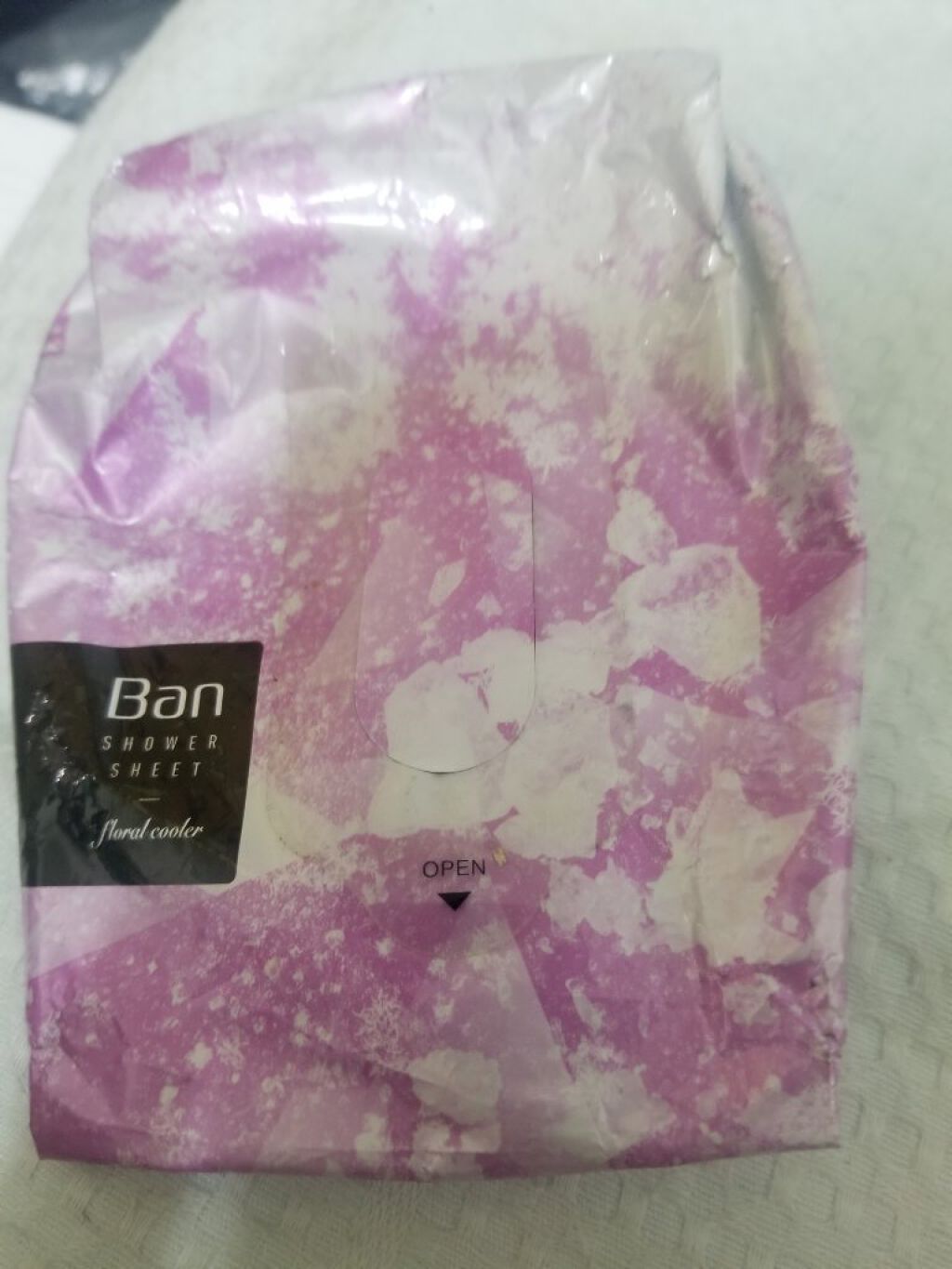 さっぱりシャワーシート&PINK(フェミニンフローラルの香り)/Ban/ボディシートを使ったクチコミ(1枚目)