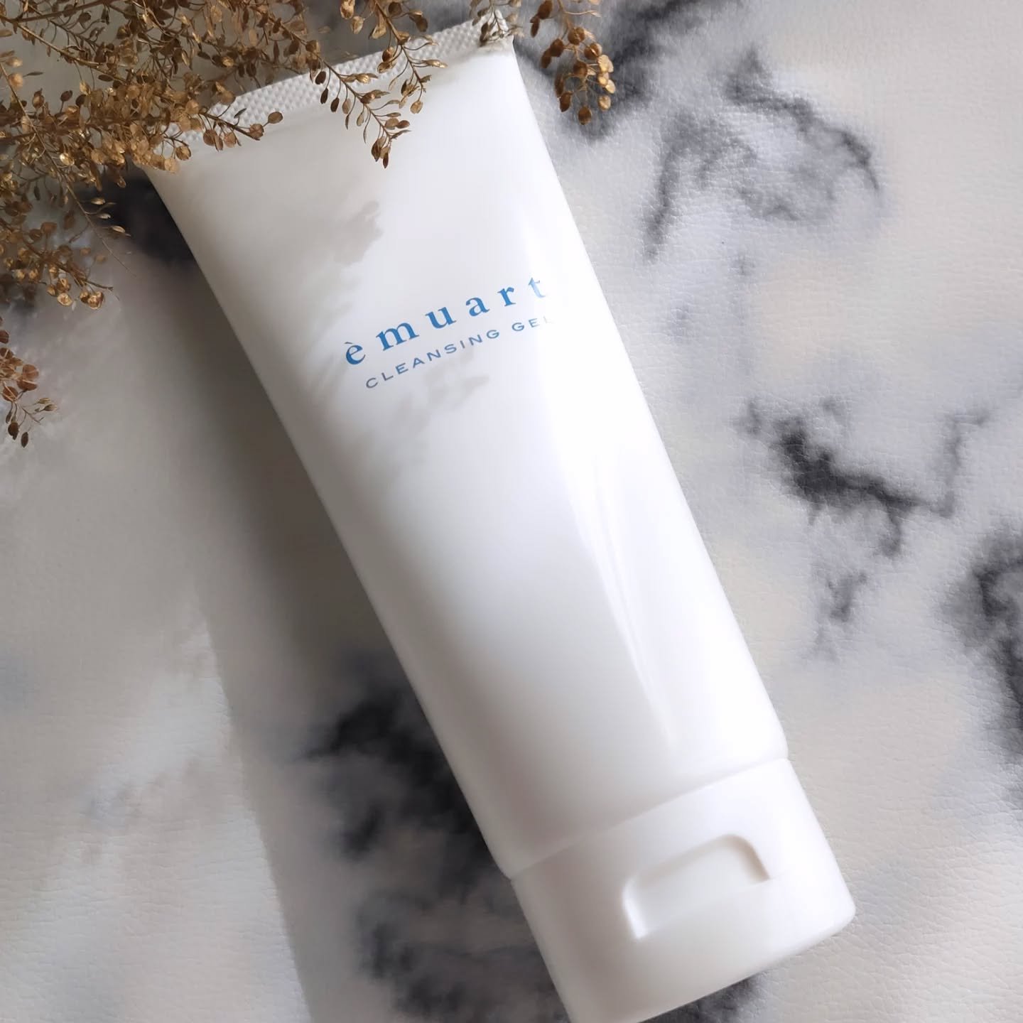 クレンジングゲル/emuart(エミュアール)/クレンジングジェルを使ったクチコミ（2枚目）