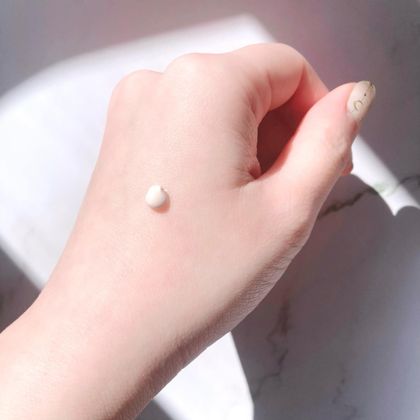 ブラックスネイルグルタチオントーンアップサン/Dr.G/日焼け止めクリームを使ったクチコミ（3枚目）